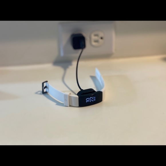 Fitbit - Picture 2 of 4